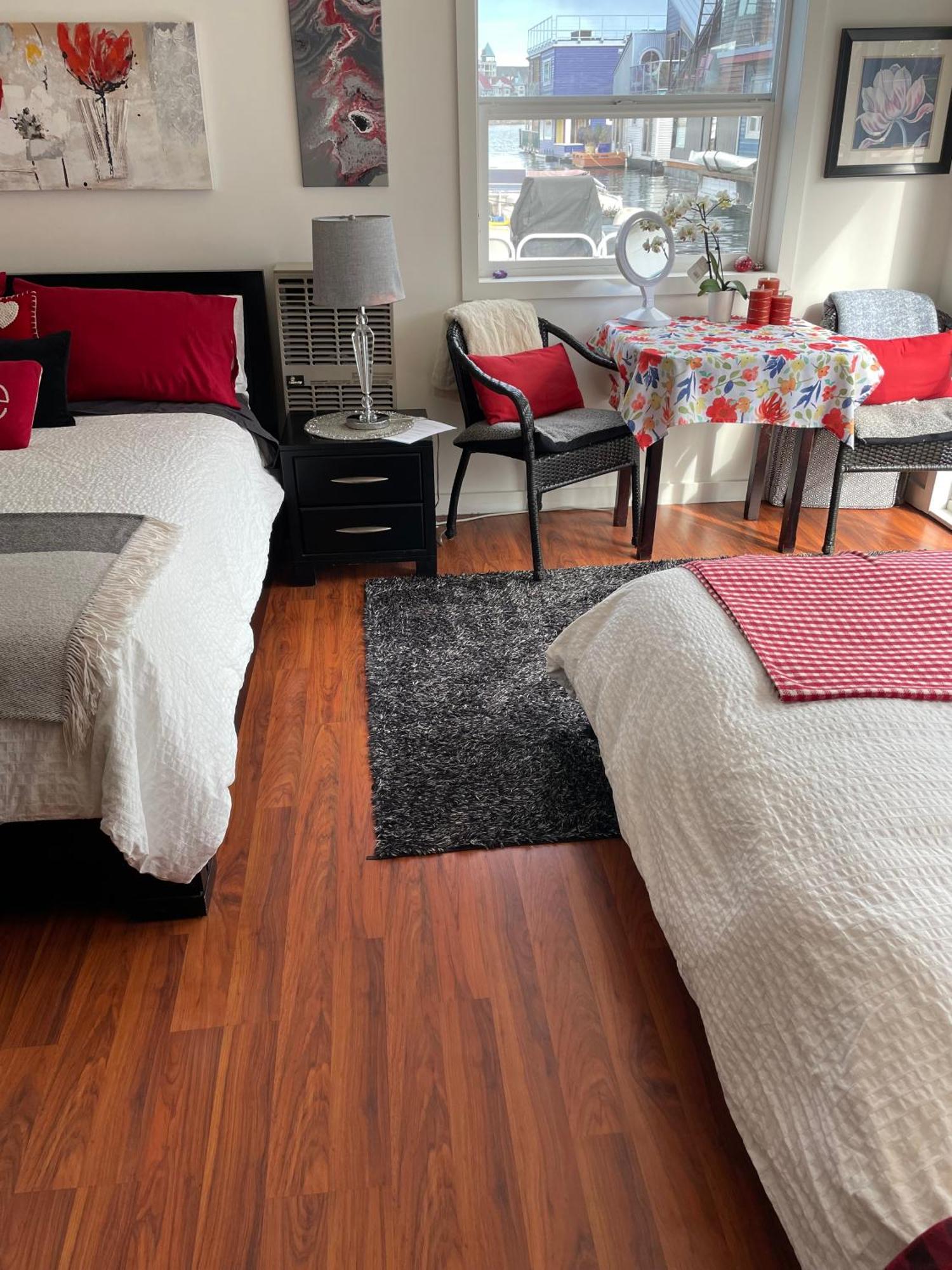 A Float Home B&B In Fisherman'S Wharf Victoria Exterior foto